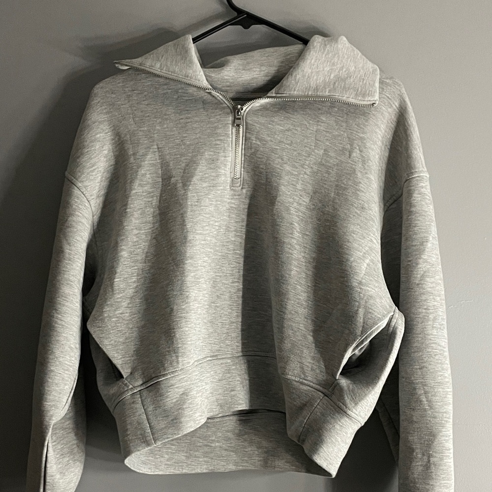 Women’s S Old Navy Quarter Zip